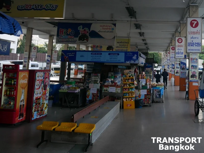Shops at Bangkok Eastern Bus Terminal (Ekkamai)